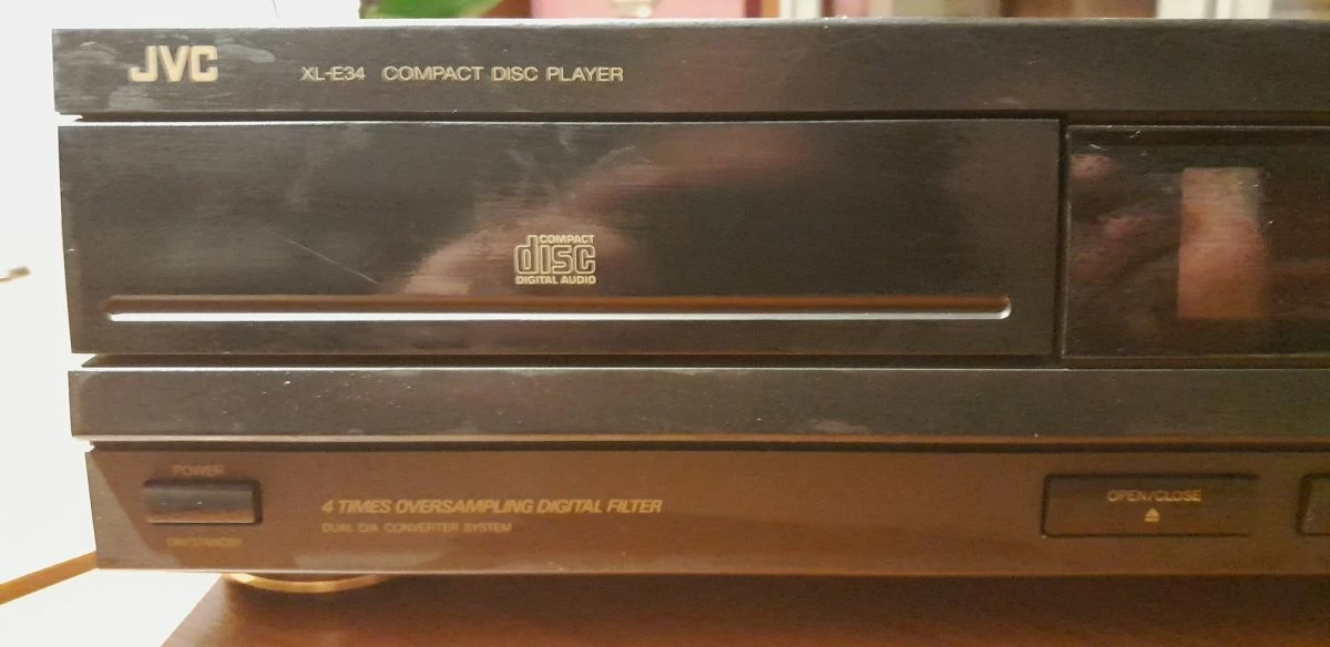 Vendora JVC CD PLAYER - Image 2