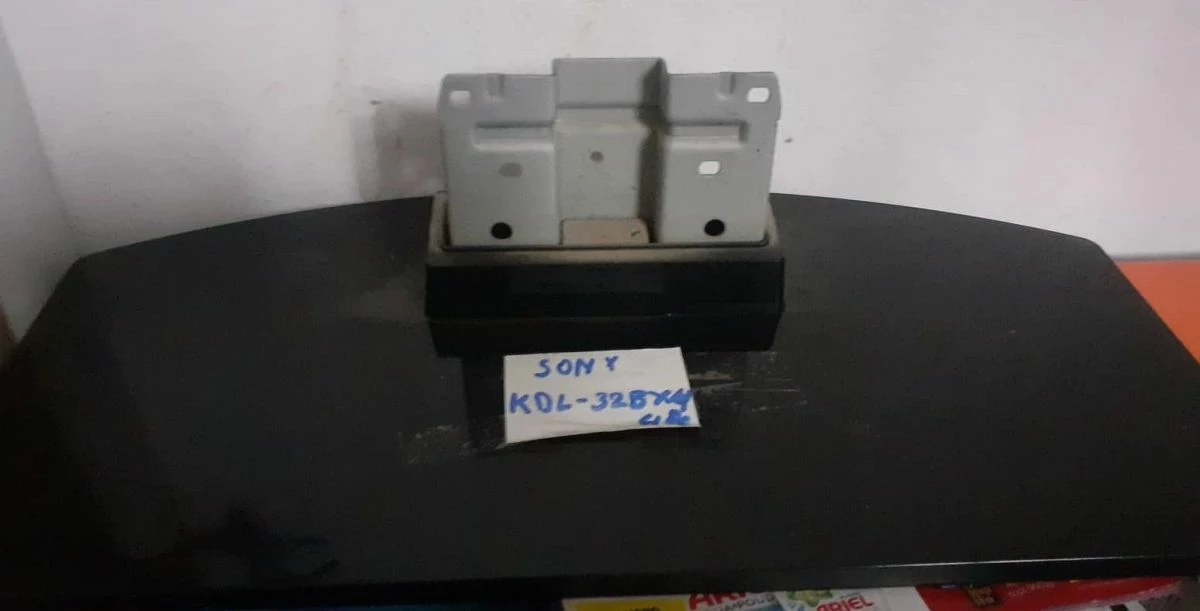 Vendora SONY 32” - Image 9
