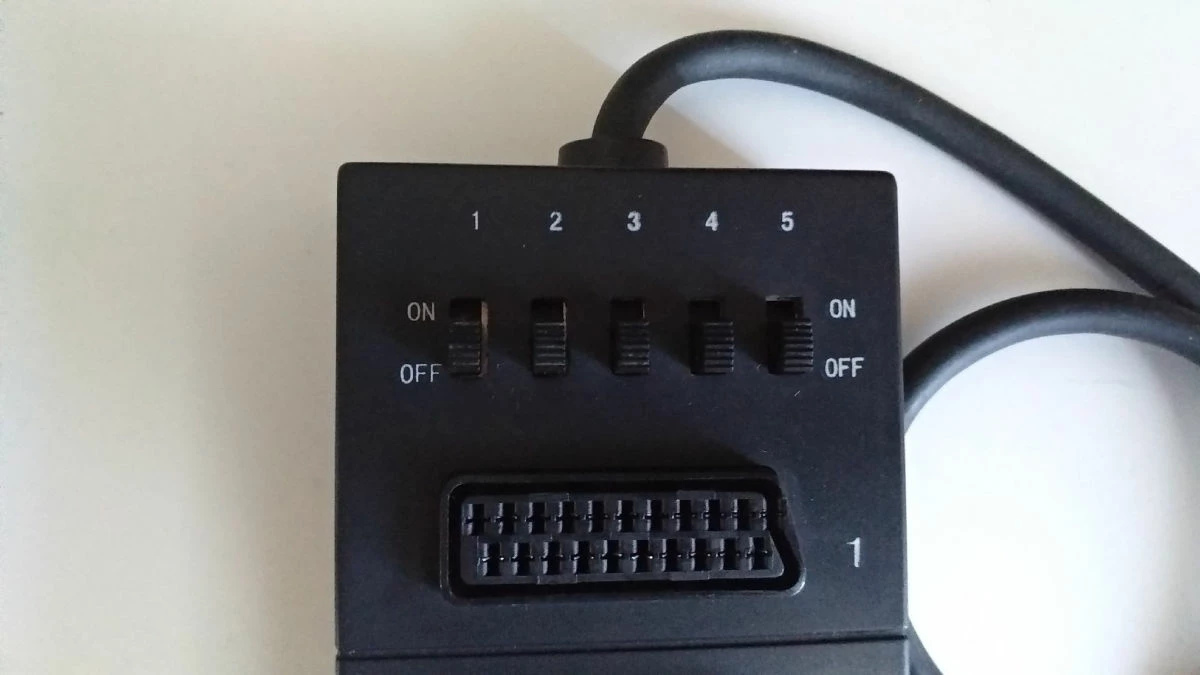 Vendora Scart διακλαδωτης 5 σε 1 - Image 2
