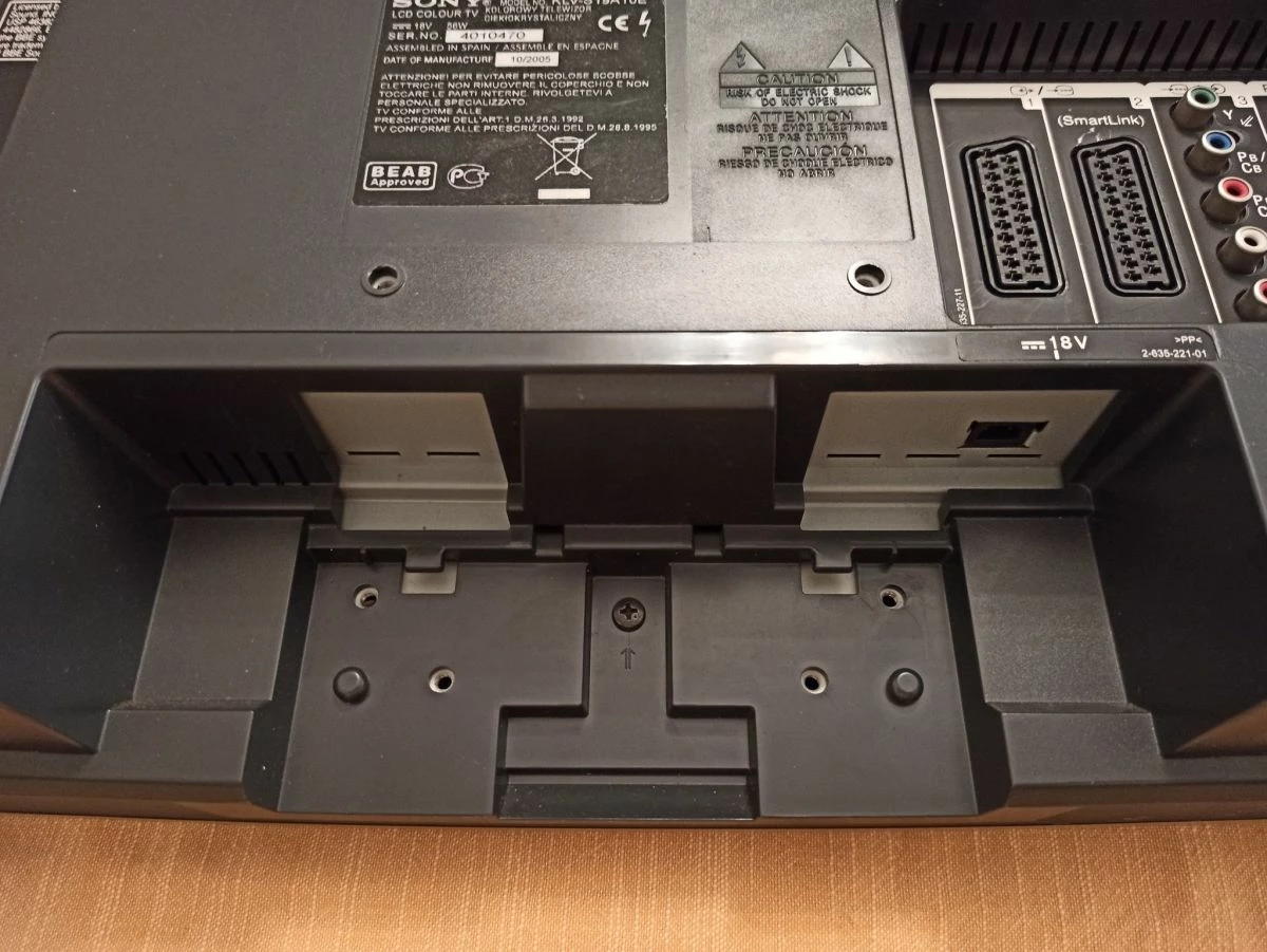 Vendora SONY BRAVIA 19' ΓΙΑ ΑΝΤΑΛΛΑΚΤΙΚΑ - Image 4