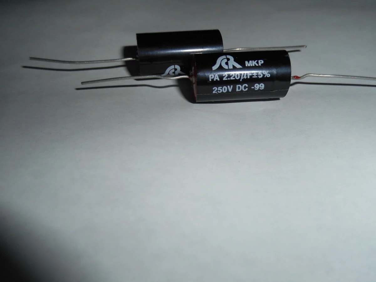 Vendora Πυκνωτες SCR - NIPPON CHEMICON - Image 4