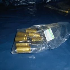 Vendora Πυκνωτες NICHICON FINEGOLD 220uF - 35V