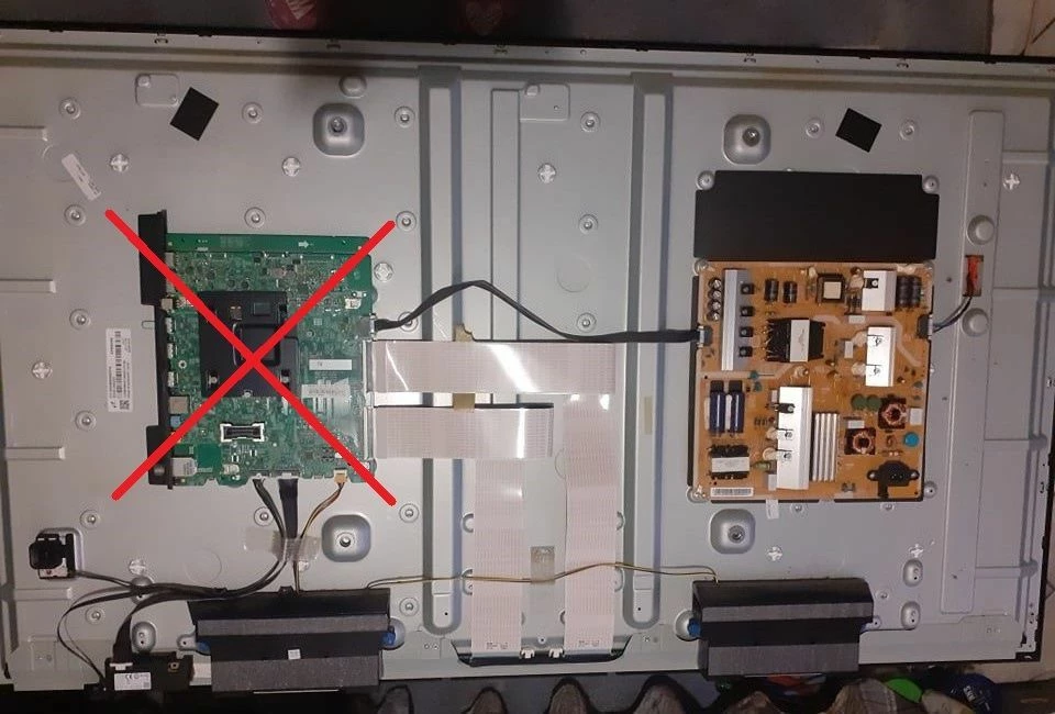 Vendora SAMSUNG 50” 4K Smart TV UE50MU6122K - Image 3