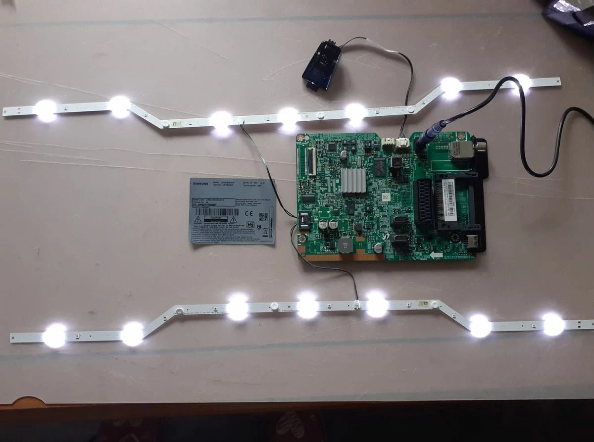 Vendora SAMSUNG 32” - Image 4