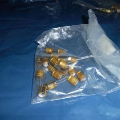 Vendora Πυκνωτες NICHICON FINEGOLD 1000uF - 50V