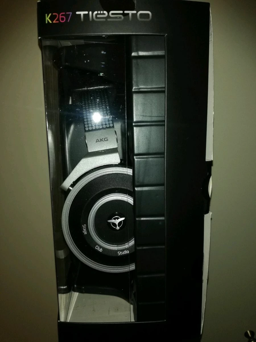 Vendora AKG K267 TIESTO EDITION - Image 2