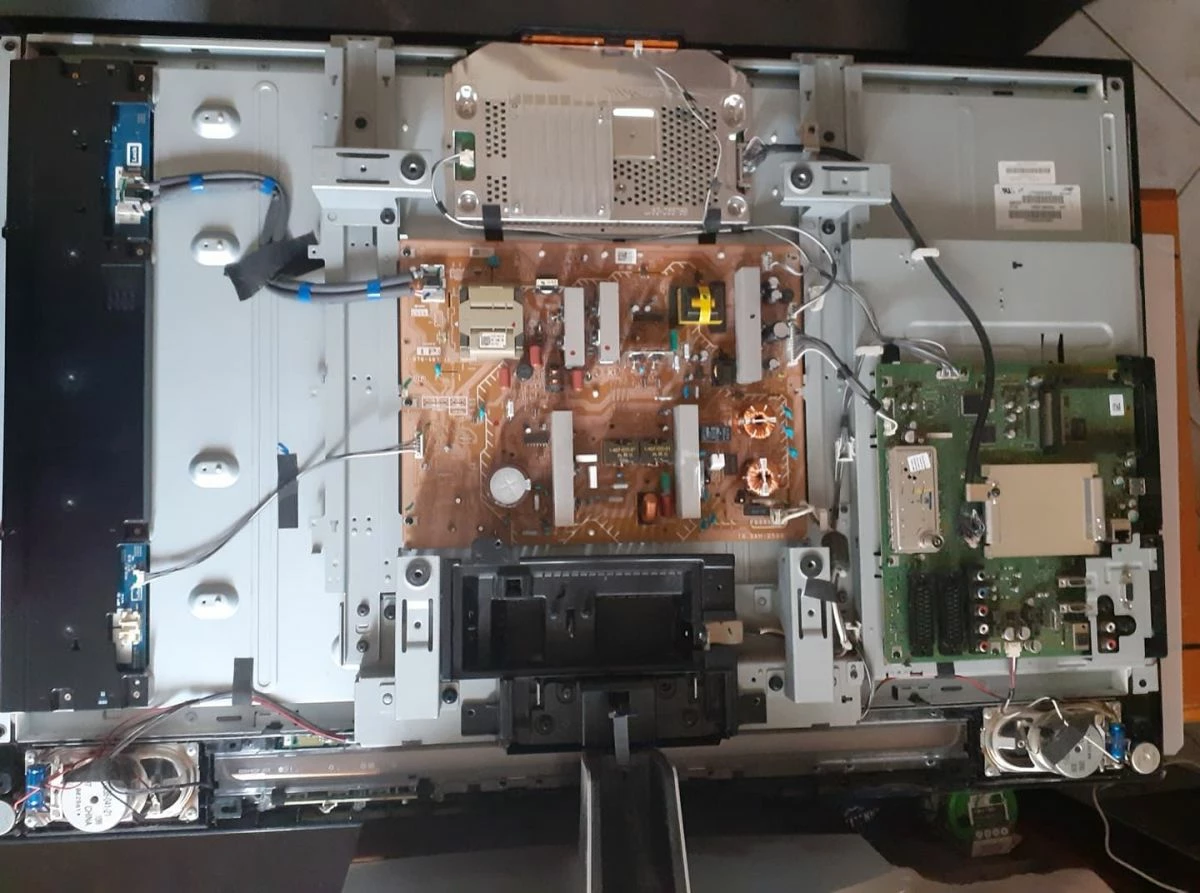 Vendora SONY 40” - Image 2