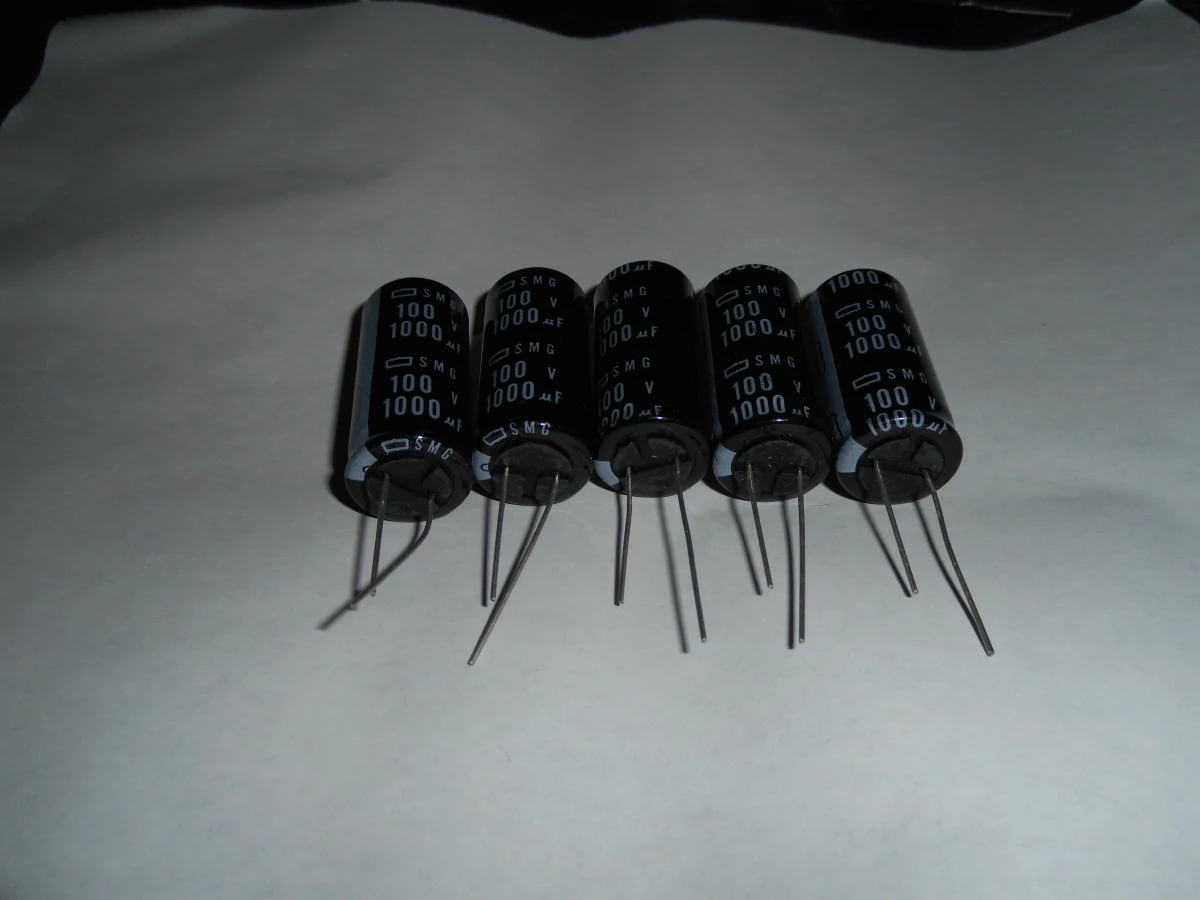 Vendora Πυκνωτες SCR - NIPPON CHEMICON - Image 6