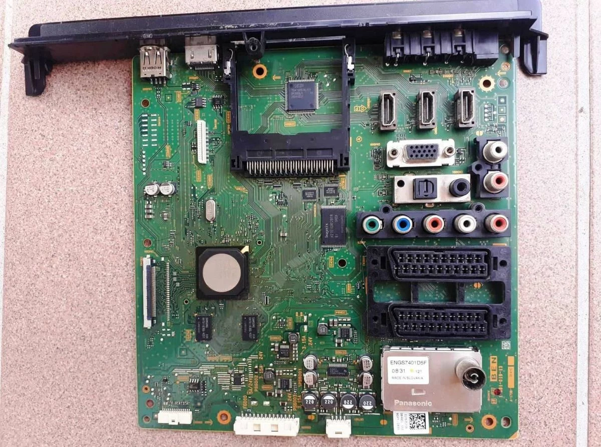 Vendora SONY 32” - Image 4