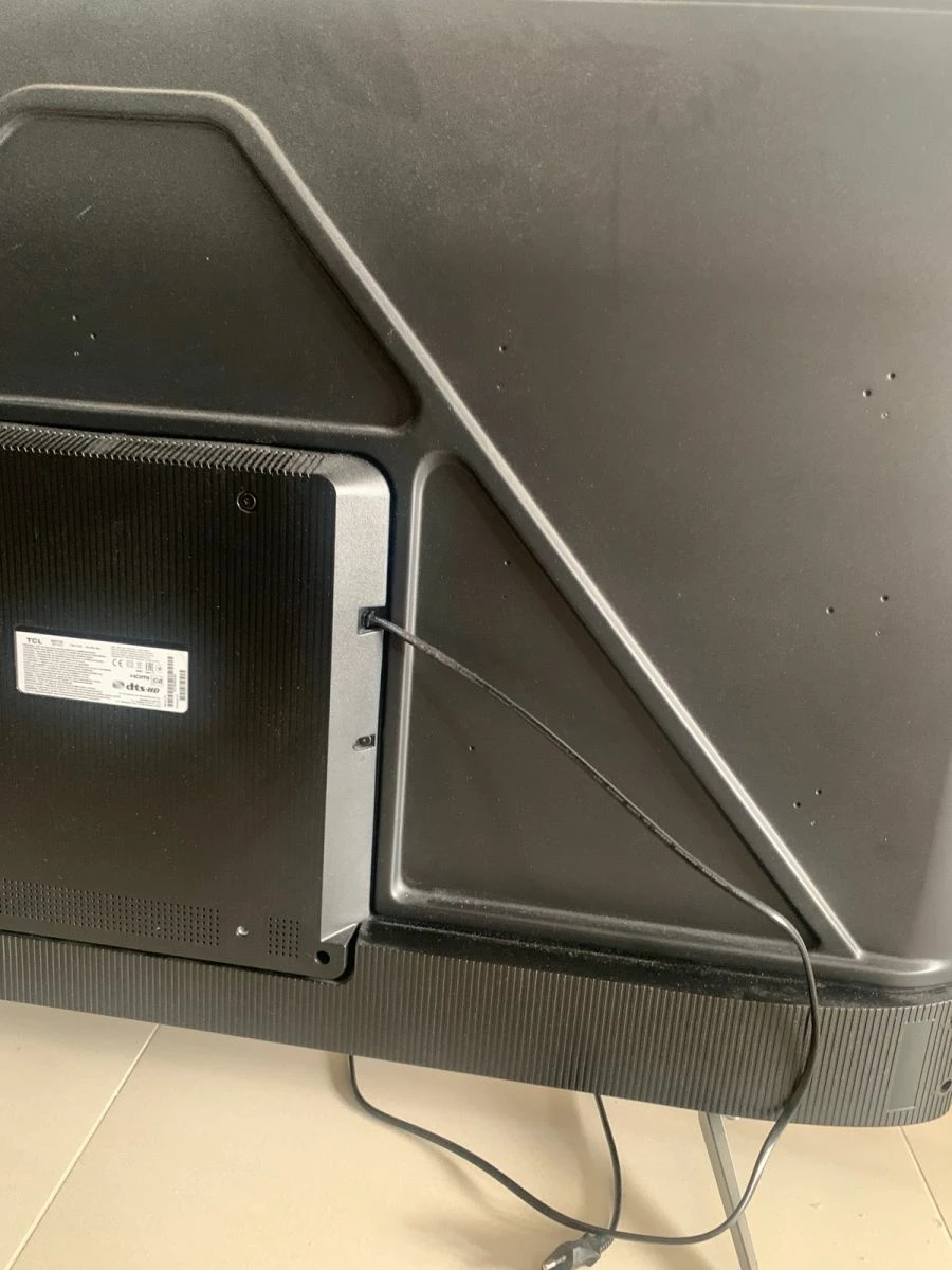 Vendora Τηλεόραση TCL 55 ίντσες για ανταλλακτικά.