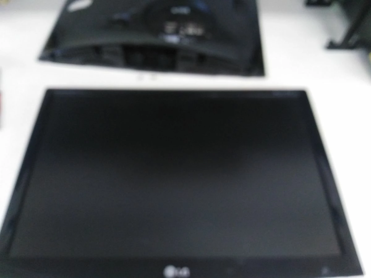 Vendora Τηλεωραση LG LM220WE1