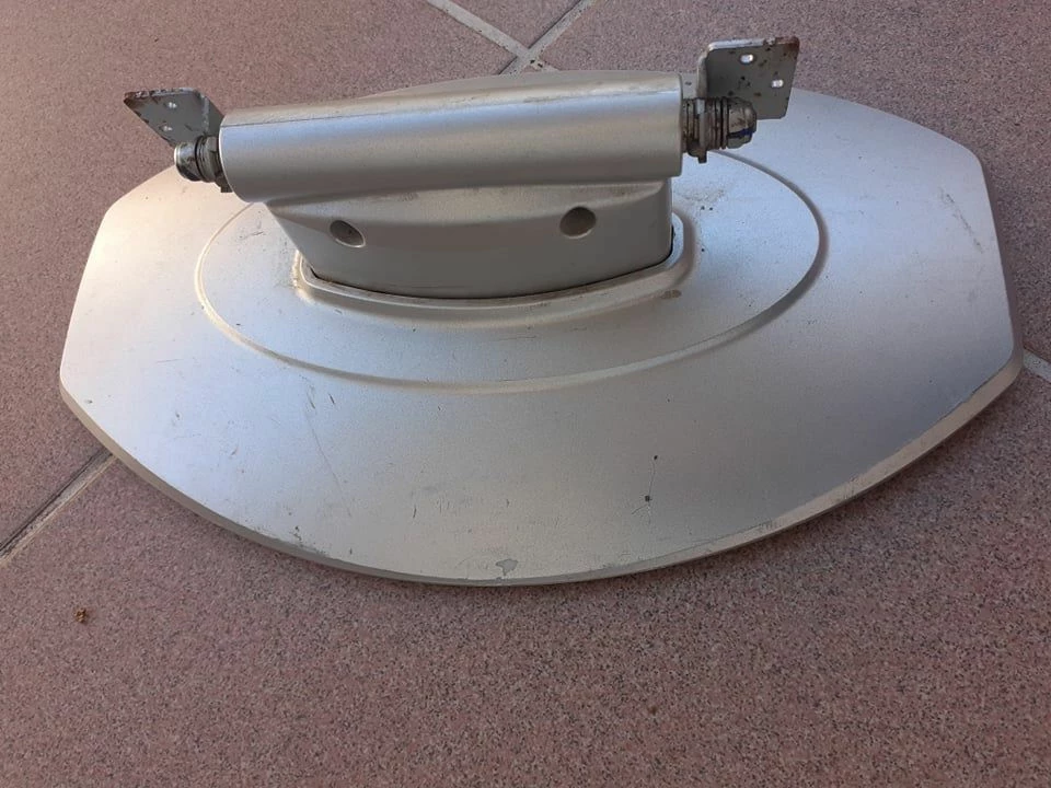 Vendora βάση LOGIK LOG19LM2716E