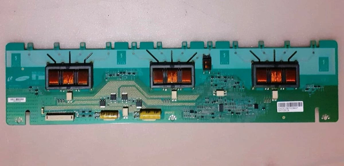 Vendora SAMSUNG 32” - Image 7