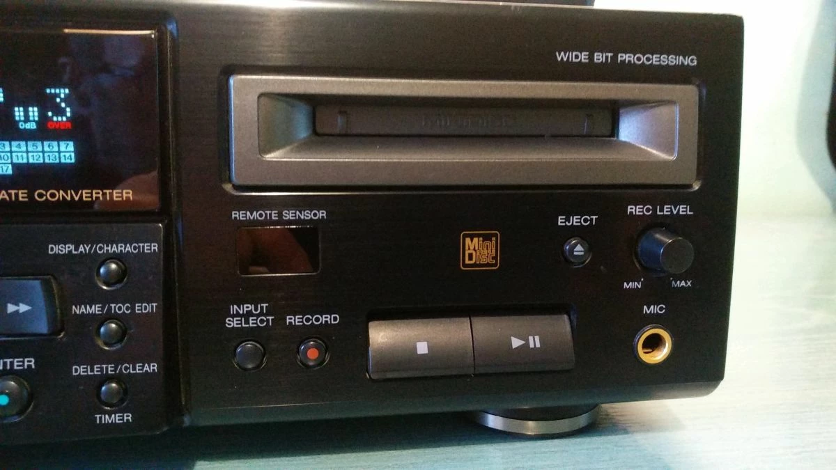 Vendora Sharp MD-R3 Minidisc+3cd - Image 2