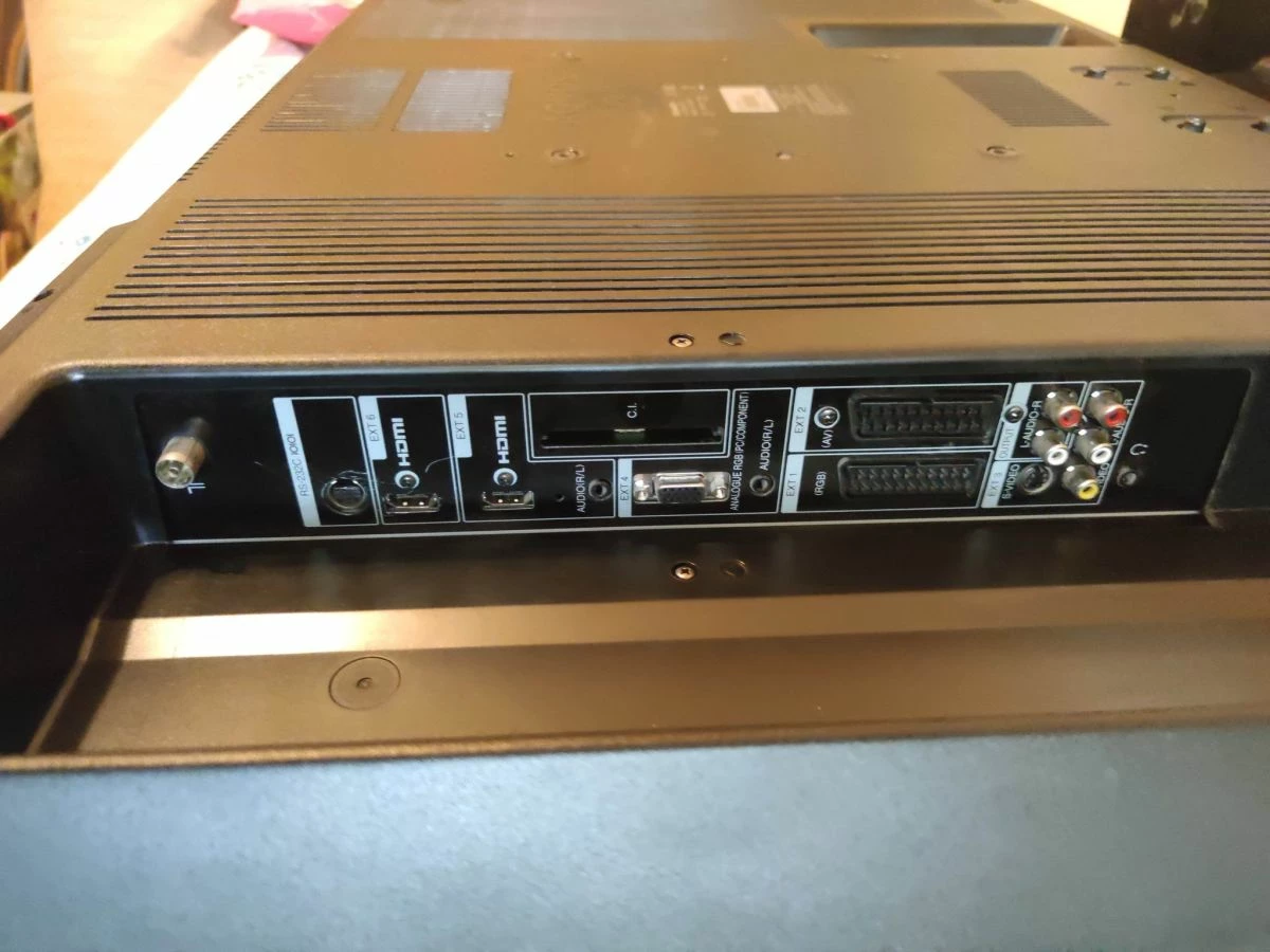 Vendora TV SHARP AQUOS LC-37XD1E (Μόνο για ανταλλακτικά) - Image 5