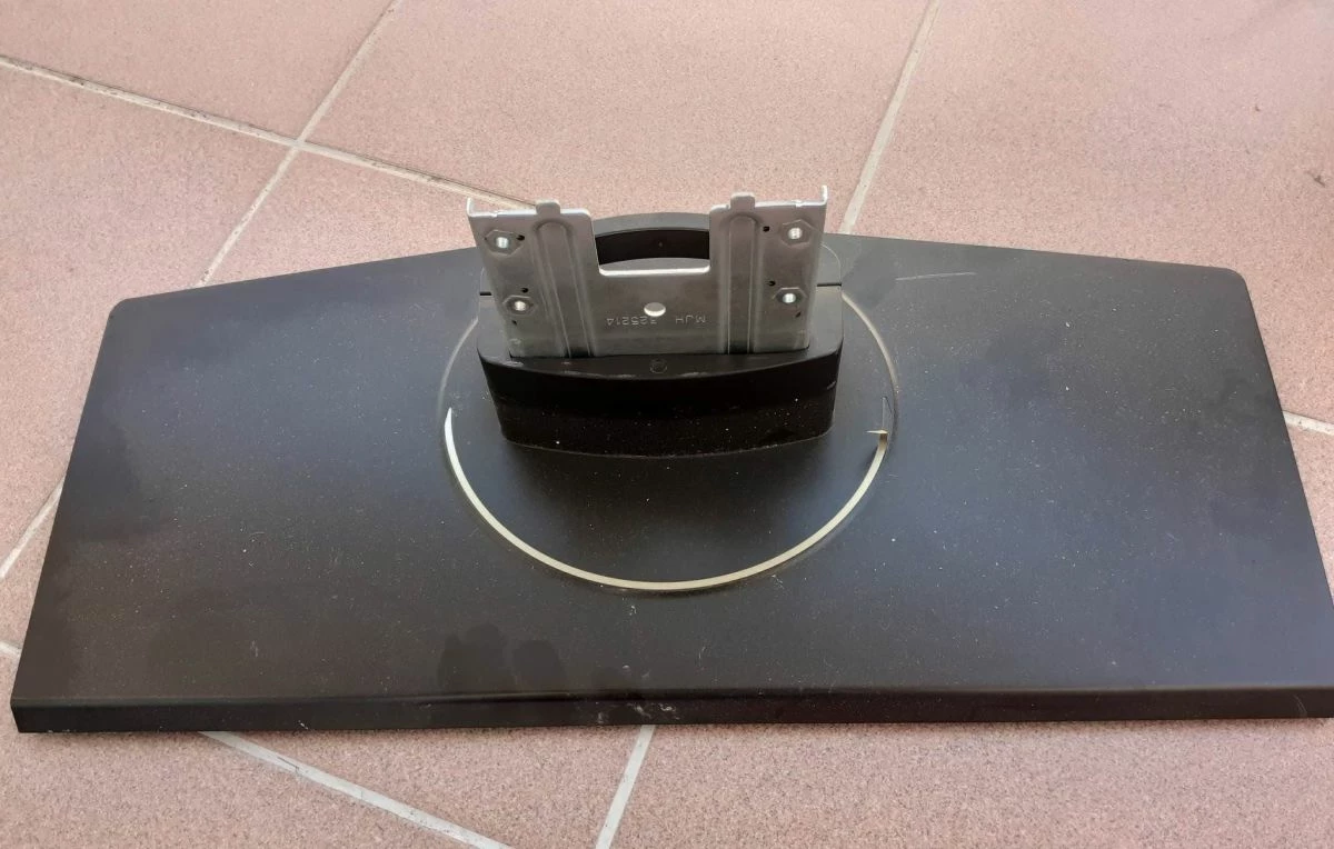 Vendora LG 32” - Image 9