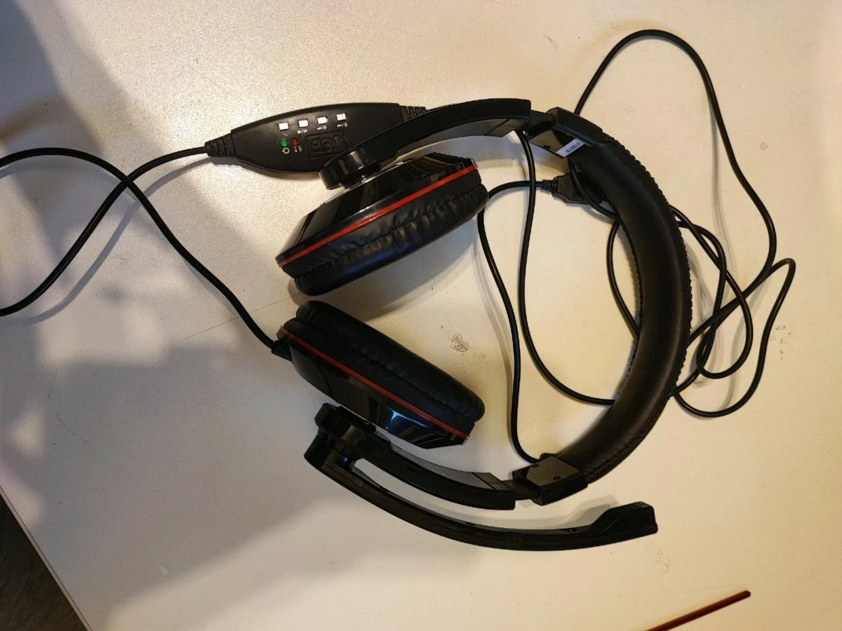 Vendora ακουστικά