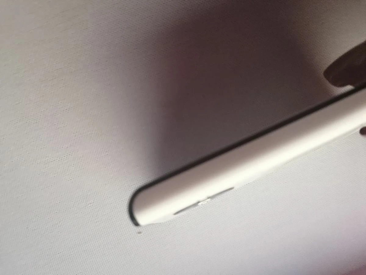 Vendora Crypto Colorline 15 - 4GB - Digital Mp4 Player/radio - Image 2