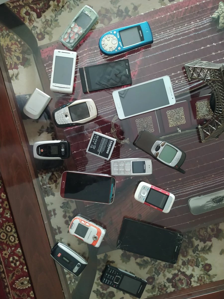 Vendora ΚΙΝΗΤΑ ΤΗΛΕΦΩΝΑ