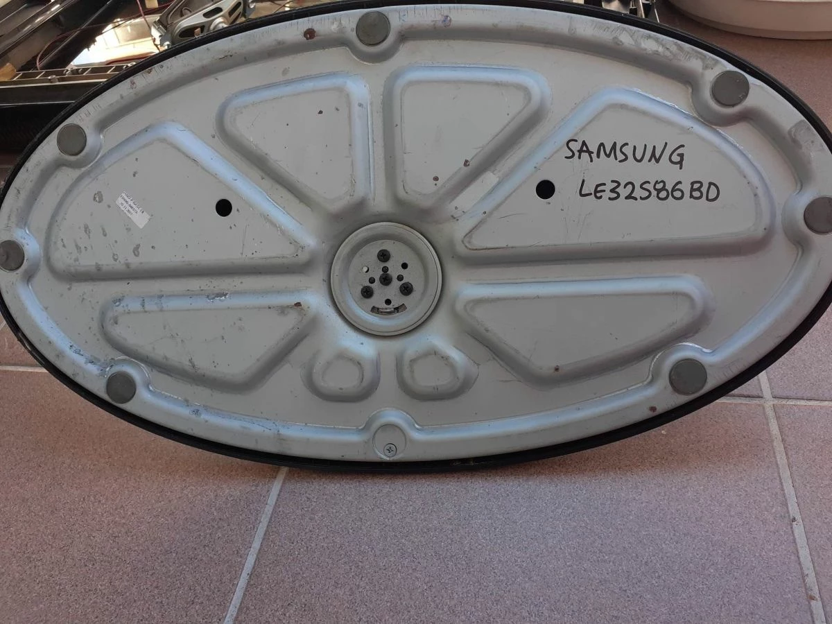 Vendora SAMSUNG 32” - Image 9