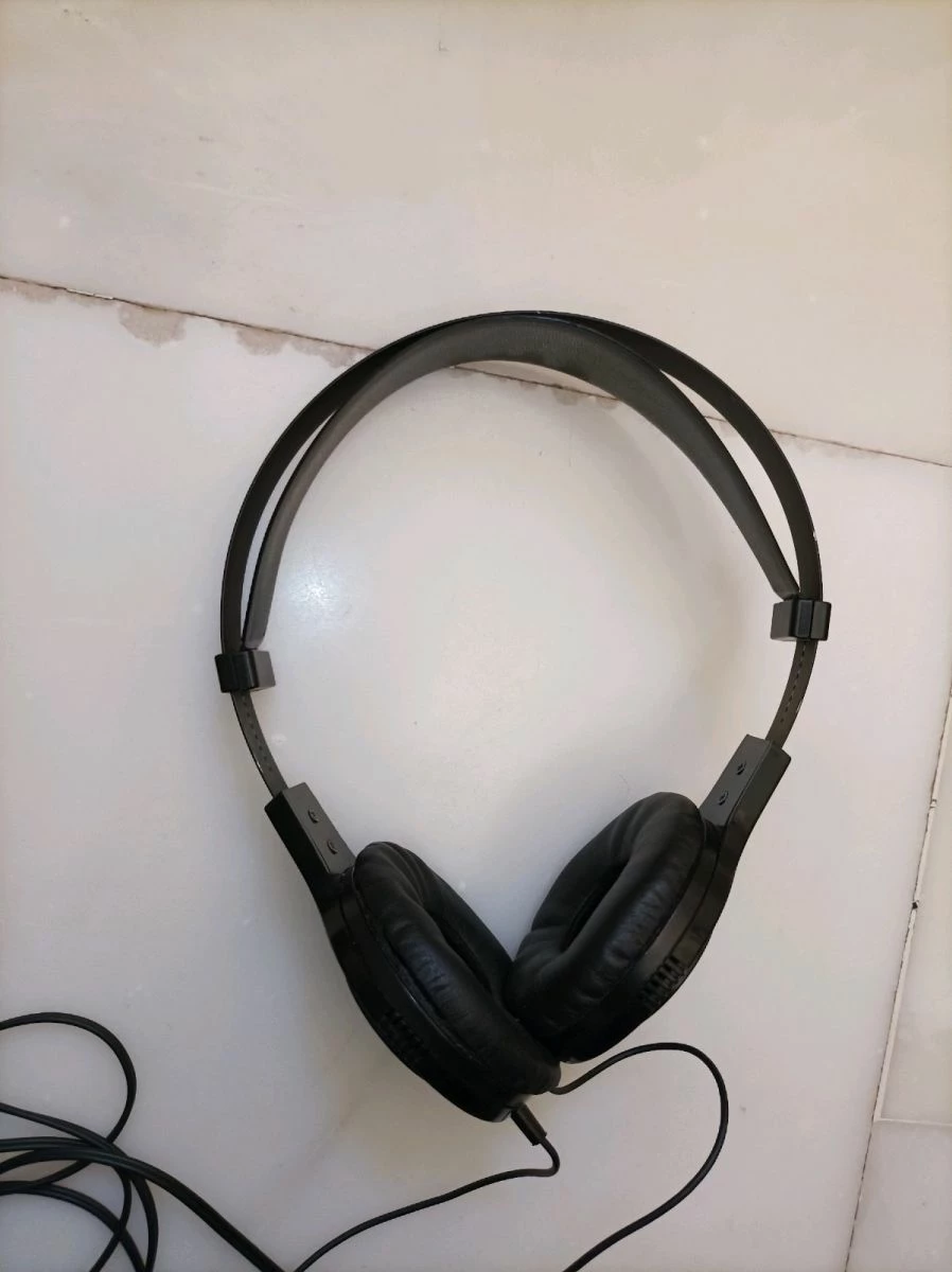 Vendora ακουστικά ενσύρματα