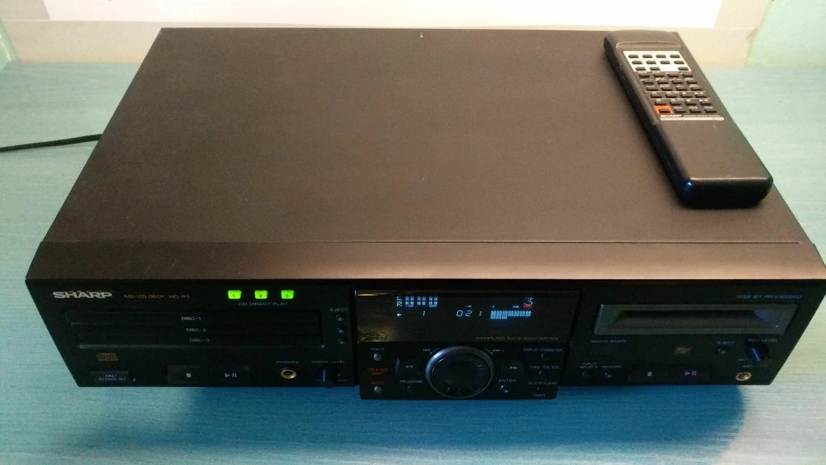 Vendora Sharp MD-R3 Minidisc+3cd - Image 8