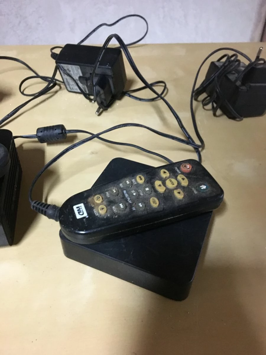 Vendora 3 Media Players (ola Mazi Paketo) , 1 Seagate 2 Western Digital - Image 4