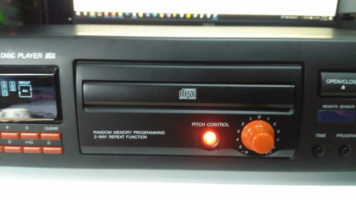 Vendora TEAC CD-P1450 CD PLAYER - Image 3
