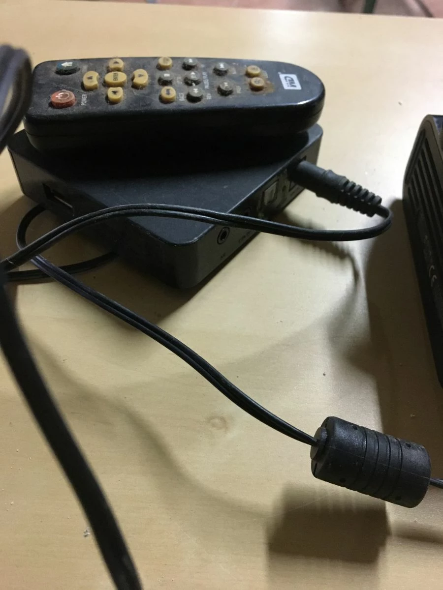 Vendora 3 Media Players (ola Mazi Paketo) , 1 Seagate 2 Western Digital - Image 7