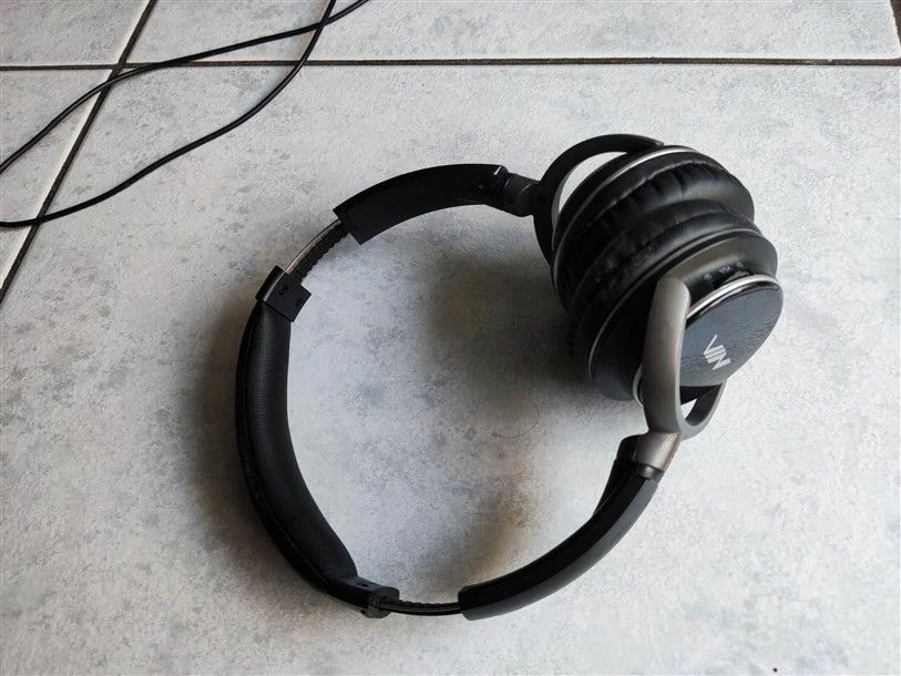 Vendora Niaelec Q7 Ασύρματα/Ενσύρματα On Ear Ακουστικά με 12 ώρες Λειτουργίας Μαύρα - Image 7