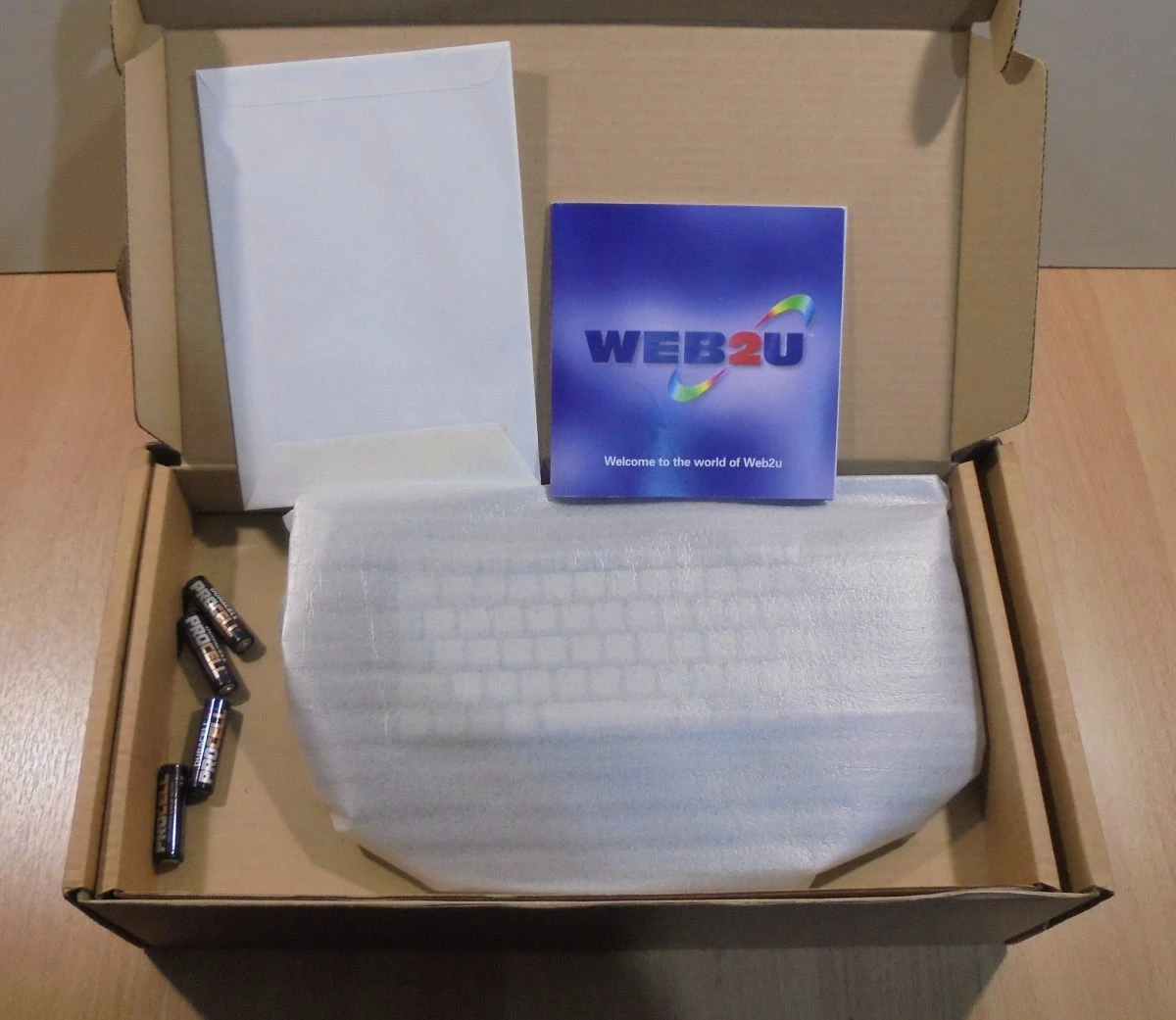Vendora WEB2U παλιό σύστημα σύνδεσης στο ίντερνετ με την τηλεόραση καινούριο στο κουτί του - Image 3