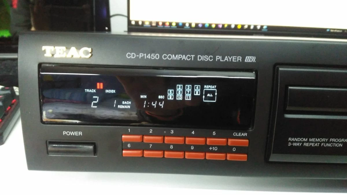 Vendora TEAC CD-P1450 CD PLAYER - Image 2