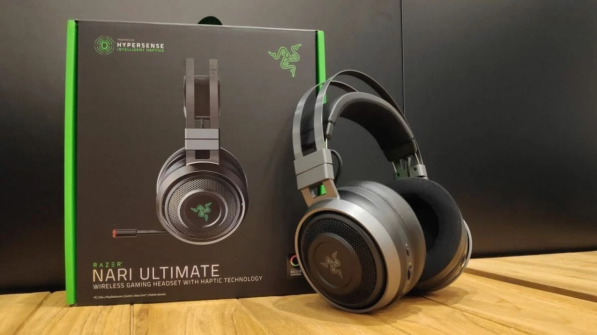 Vendora Razer Nari Ultimate (Μαύρο/Ενσύρματo & Ασύρματo)