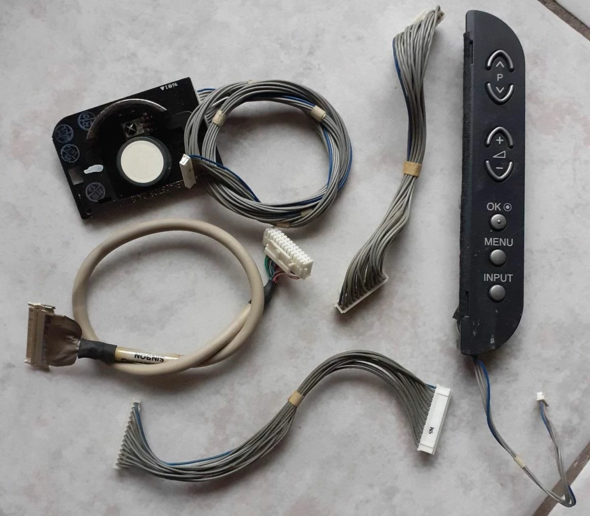 Vendora LG 32” - Image 7